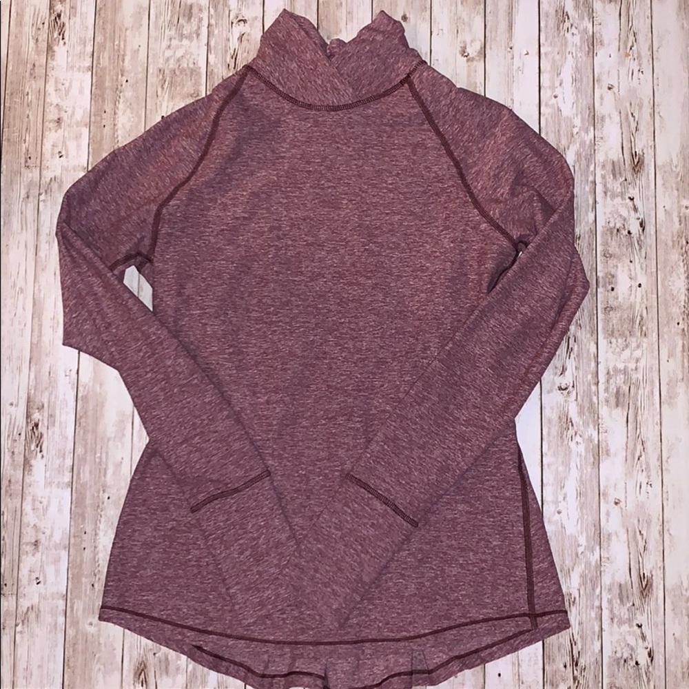 NWOT Lululemon Long sleeve